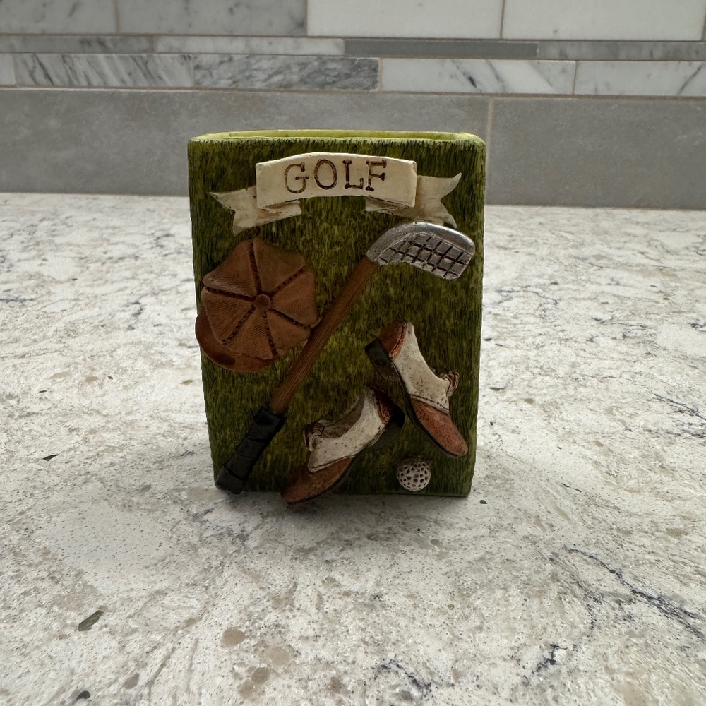 Vintage Golf -Themed resin holder used for business cards or pen holder - Picture 2 of 8